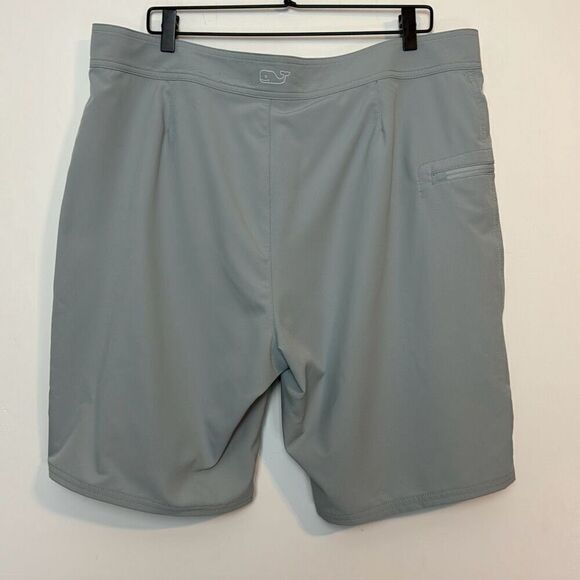 Vineyard Vines Solid Stretch Board Shorts 38 NWT - Picture 4 of 5